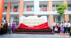 Ngày khai trường đặc biệt của học sinh nơi biên cương Lai Châu