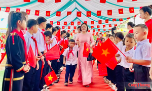 Ước mơ cất cánh từ mái trường Ia Púch nơi biên giới Gia Lai