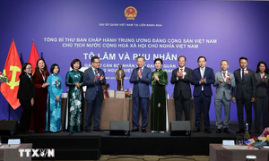 Tổng Bí thư, Chủ tịch nước mong doanh nhân người Việt tại Nga tiếp tục là hạt nhân thúc đẩy hợp tác hai nước