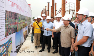 Phó Chủ tịch UBND TP. Hà Nội kiểm tra tiến độ 3 dự án cầu trọng điểm