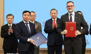 Tổng Bí thư, Chủ tịch nước Tô Lâm chứng kiến Lễ trao các văn kiện, thỏa thuận hợp tác với Liên hợp quốc