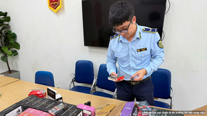 Hà Nội quyết liệt ngăn chặn thuốc lá điện tử qua không gian mạng