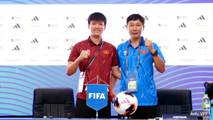 HLV Kim Sang Sik: 'Đội tuyển Việt Nam quyết tâm hướng tới mục tiêu cao nhất tại FIFA ASEAN Cup 2026'