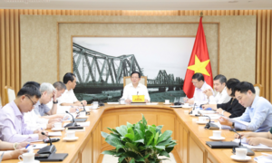 Hoàn thiện dự thảo Luật Đất đai (sửa đổi), bảo đảm thống nhất, chặt chẽ