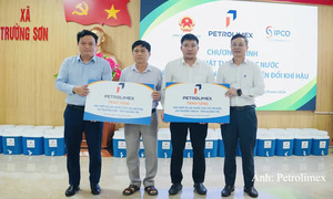 Petrolimex tặng 1.000 thiết bị lọc nước tại Quảng Trị, Hà Tĩnh