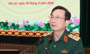 Thủ tướng ký các quyết định về nhân sự Bộ Quốc phòng