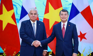 Thủ tướng Lê Minh Hưng hội kiến Tổng thống Cộng hòa Panama