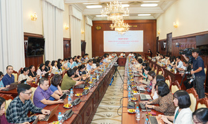 Ngân hàng tìm điểm cân bằng giữa lãi suất, tỷ giá và tăng trưởng