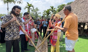 Đưa sản phẩm du lịch Việt Nam vào hệ thống phân phối thị trường châu Âu 