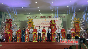 Làng nghề Việt: Giữ nghề phải gắn liền phát triển thị trường