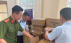 Hà Nội: Thông báo lần thứ nhất tìm chủ sở hữu lô hàng hóa bị tạm giữ tại Bồ Đề