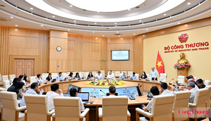 Chùm ảnh: Bộ Công Thương tổ chức hội thảo lấy ý kiến về Chiến lược xuất nhập khẩu hàng hóa đến năm 2030