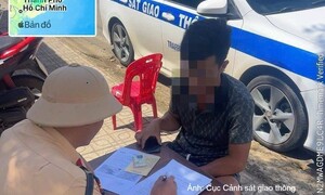 Xử lý hàng trăm trường hợp 'độ' còi, đèn xe ô tô trái quy định