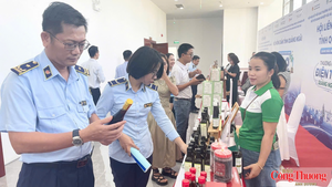 Quảng Ngãi: Tăng cường kiểm tra an toàn thực phẩm dịp cuối năm