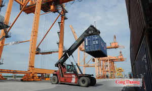 Phát triển dịch vụ logistics, tạo đòn bẩy cho xuất nhập khẩu đến năm 2030