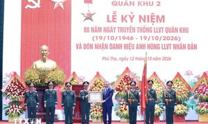 Tổng Bí thư, Chủ tịch nước Tô Lâm dự Lễ kỷ niệm 80 năm Ngày truyền thống Lực lượng vũ trang Quân khu 2