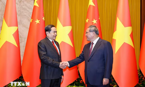 Chủ tịch Quốc hội Trần Thanh Mẫn hội kiến Thủ tướng Quốc vụ viện Trung Quốc Lý Cường
