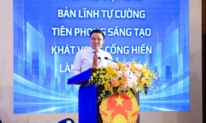 Bộ trưởng Lê Mạnh Hùng nêu bốn yếu tố để doanh nghiệp trẻ tham gia thị trường toàn cầu
