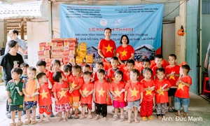 Chàng trai xứ Thanh và hành trình 10 năm lan tỏa yêu thương 