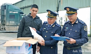 Hải quan khu vực VIII gỡ vướng cho doanh nghiệp
