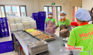 Đề xuất siết quản lý an toàn thực phẩm trong bữa ăn học đường