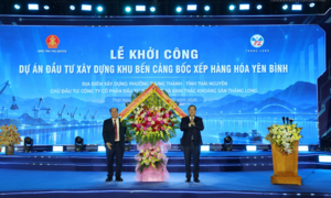 Phó Thủ tướng Thường trực Phạm Gia Túc dự lễ khởi công cảng Yên Bình (Thái Nguyên)
