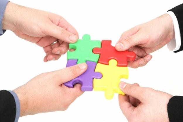 Hoạt động mua bán, sáp nhập doanh nghiệp diễn ra ngày càng sôi động. Ảnh minh hoạ