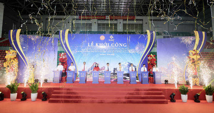 Nghi thức bấm nút khởi công cụm 3 dự án tại Hà Nam