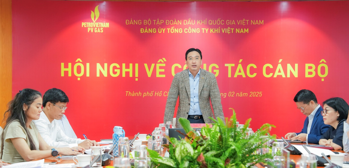 Triển khai công tác cán bộ trên nguyên tắc: “Mục tiêu nào thì chiến lược đó, chiến lược nào thì giải pháp đó; giải pháp nào thì con người đó” (Ảnh PV GAS)