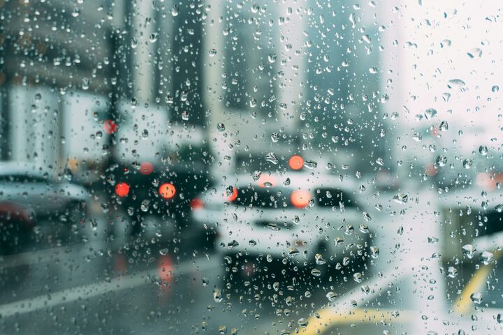 Thời tiết Hà Nội ngày 21/6 nhiều mây, có mưa rào rải rác. Ảnh minh hoạ
