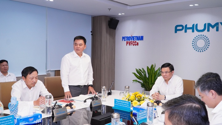 Ông Nguyễn Xuân Hòa, Chủ tịch HĐQT PVFCCo - Phú Mỹ khẳng định, tập thể đơn vị sẽ phát huy truyền thống, rút ra bài học từ quá trình phát triển, tiếp tục đoàn kết, đồng lòng để hoàn thành tốt kế hoạch năm 2025. (Ảnh Petrovietnam)