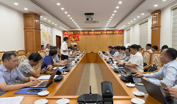 Toàn cảnh buổi làm việc