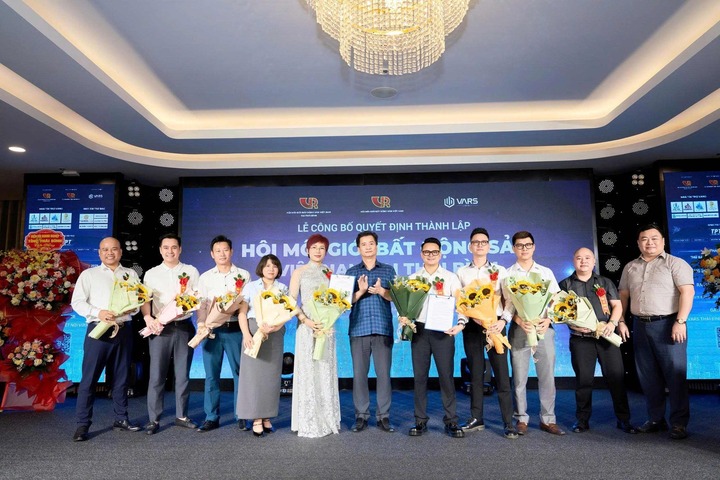 Hội Môi giới Bất động sản Việt Nam (VARS) đã công bố quyết định thành lập và ra mắt Ban điều hành VARS Thái Bình