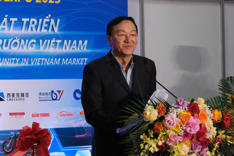 Ông Phan Đăng Tuất - Chủ tịch Hiệp hội Công nghiệp hỗ trợ Việt Nam (VASI) phát biểu khai mạc sự kiện.