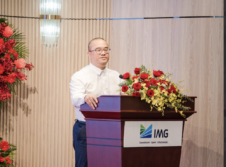 PGS.TS Nguyễn Trúc Lê - Bí thư Đảng ủy, Chủ tịch Hội đồng UEB