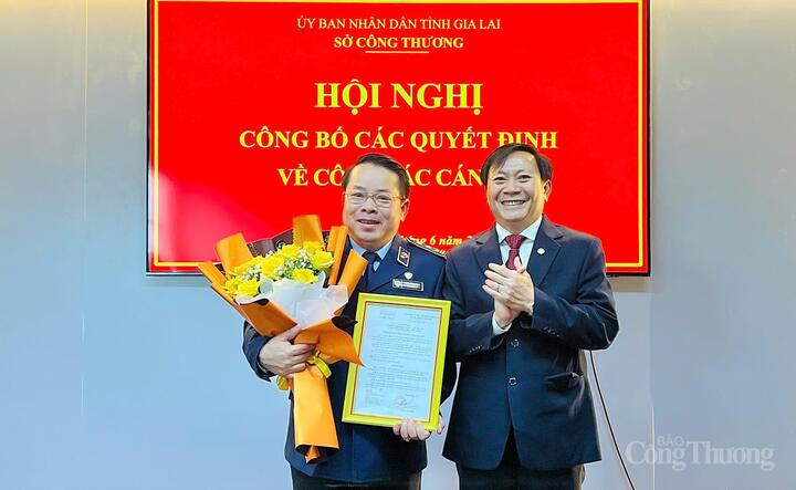 Ông Lê Hồng Hà, nguyên Cục trưởng Cục Quản lý thị trường được bổ nhiệm giữ chức Chi cục trưởng Chi cục Quản lý thị trường Gia Lai. Ảnh: Hiền Mai