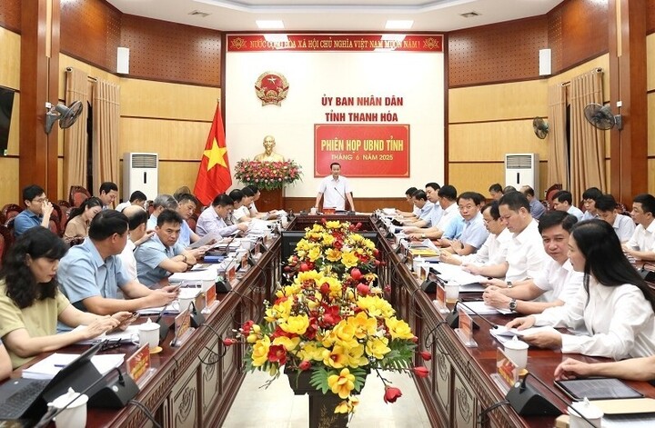 UBND tỉnh Thanh Hóa tổ chức phiên họp thường kỳ tháng 6/2025. Ảnh: Phong Sắc