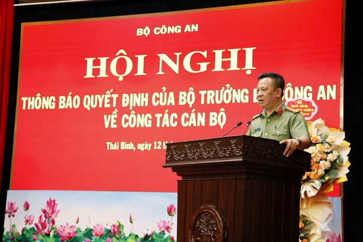 Đại tá Trần Xuân Ánh - Giám đốc Công an tỉnh Thái Bình phát biểu tại hội nghị. Ảnh: Công an tỉnh Thái Bình