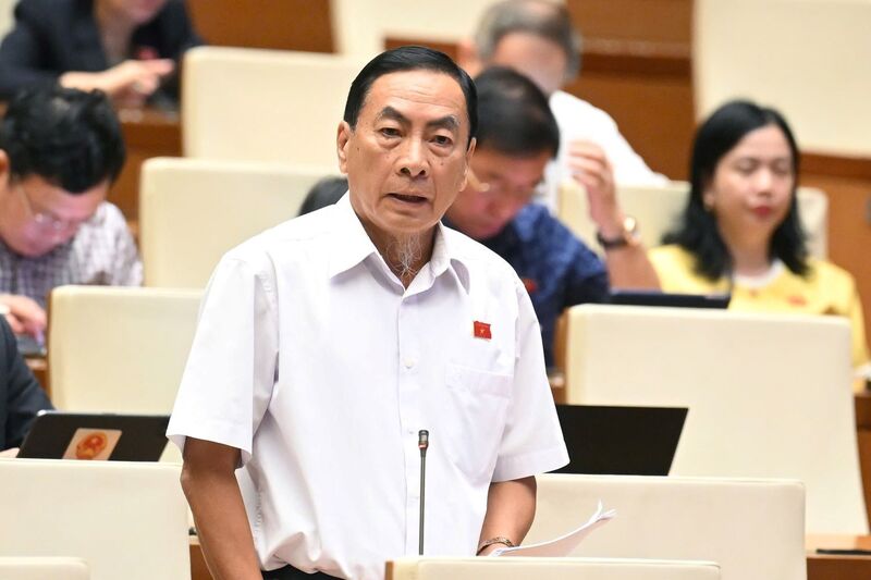 Đại biểu Phạm Văn Hòa (Đoàn Đồng Tháp). Ảnh: QH