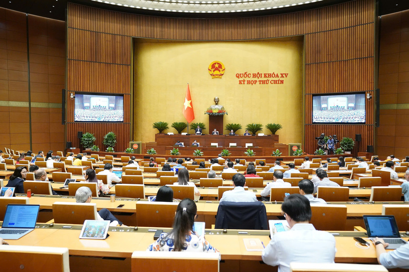 Quốc hội đã biểu quyết thông qua Luật Hóa chất (sửa đổi) với tỷ lệ đồng thuận rất cao. Ảnh: VPQH