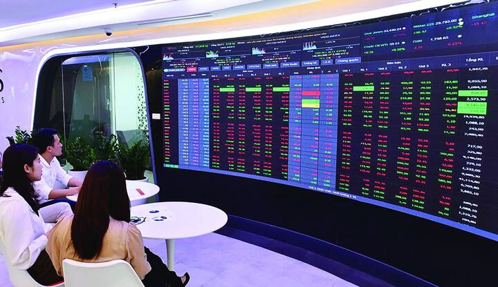 Thị trường chứng khoán tháng 6 tiếp tục được nâng đỡ bởi các tín hiệu vĩ mô tích cực. Ảnh minh họa