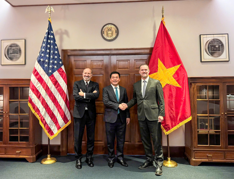 Trong cuộc đàm phán cùng lúc với các cơ quan, Bộ trưởng Bộ Thương mại Hoa Kỳ Howard Lutnick và Đại sứ Jamieson Greer, Trưởng Đại diện Thương mại Hoa Kỳ đánh giá cao thiện chí, nỗ lực của Việt Nam trong đàm phán và cơ bản thống nhất với những ý tưởng mà Bộ trưởng Nguyễn Hồng Diên đưa ra.