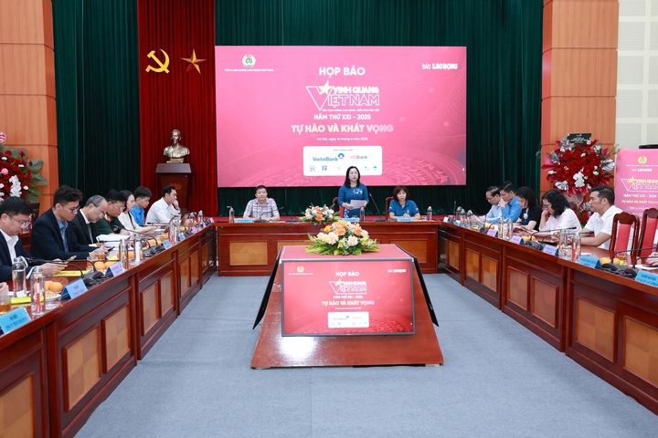 Họp báo Công bố Chương trình Vinh quang Việt Nam năm 2025.