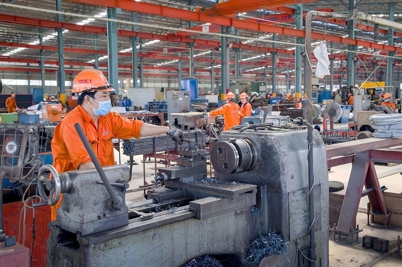 Công nghiệp chế biến, chế tạo đóng góp cao nhất trong GDP về giá trị gia tăng, tạo tiền đề và nền tảng cho quá trình phát triển công nghiệp, hiện đại hóa đất nước. Ảnh: TT