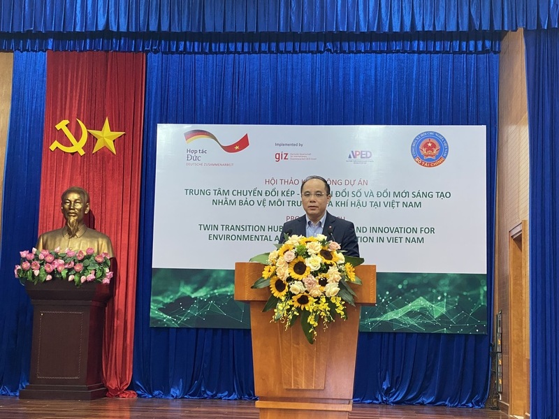 Ông Bùi Anh Tuấn - Cục trưởng Cục Phát triển Doanh nghiệp tư nhân và Kinh tế tập thể, Bộ Tài chính - phát biểu tại hội thảo