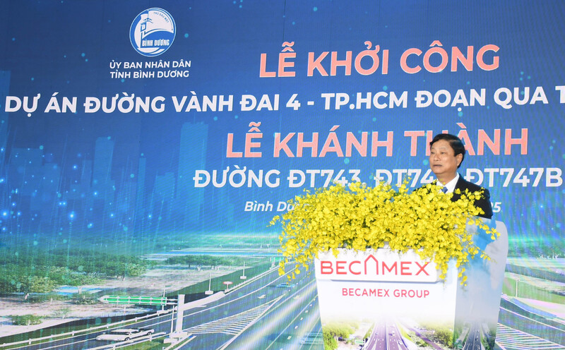 Chủ tịch UBND tỉnh Bình Dương Võ Văn Minh. Ảnh: Minh Khuê.