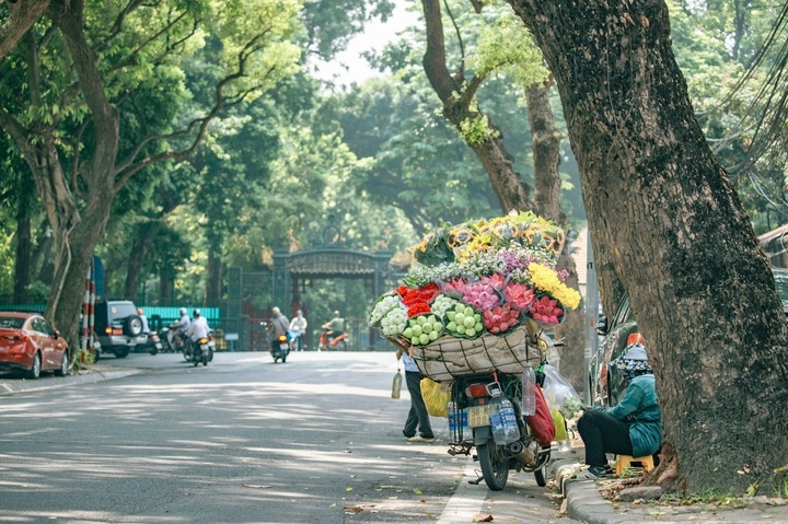 Thời tiết Hà Nội ngày 19/6, ngày nắng, chiều và tối có mưa. Ảnh minh hoạ