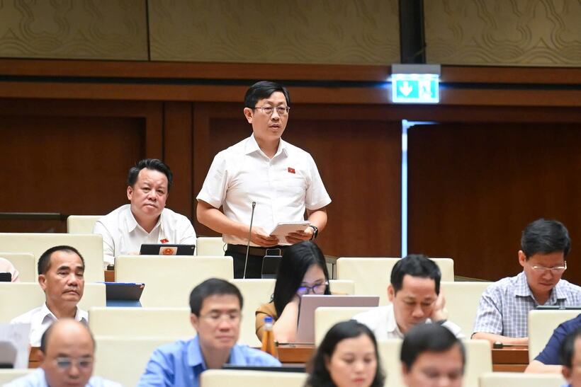 Bộ trưởng Nguyễn Kim Sơn: Tự chủ học thuật phải độc lập với tài chính