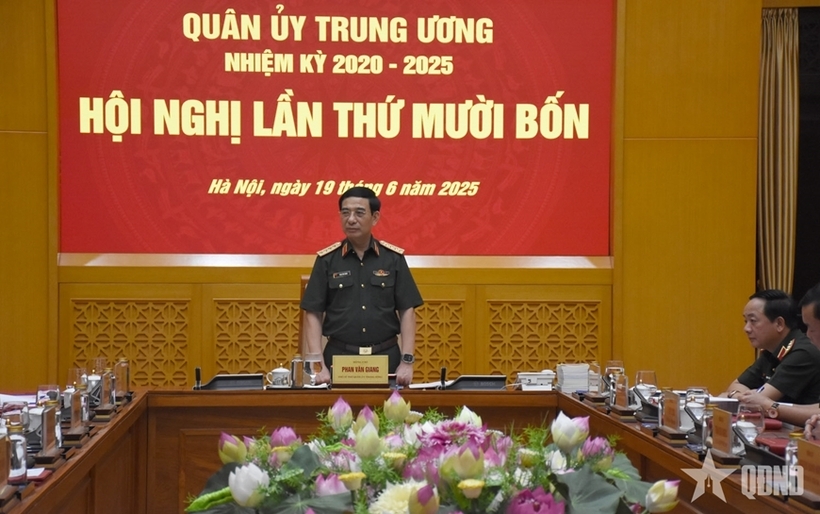 Tăng cường dự báo chiến lược, chủ động xử lý mọi tình huống