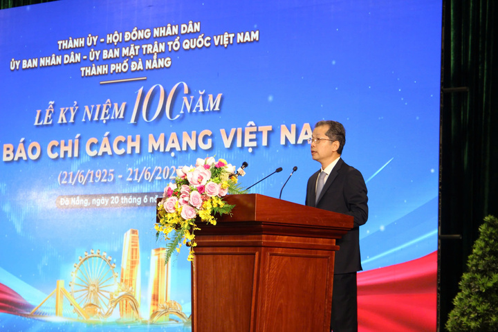 Bí thư Thành ủy Đà Nẵng Nguyễn Văn Quảng trình bày diễn văn tại lễ kỷ niệm. Ảnh: Vũ Lê
